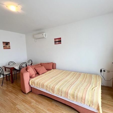 Apartments Monika Бибинє Екстер'єр фото