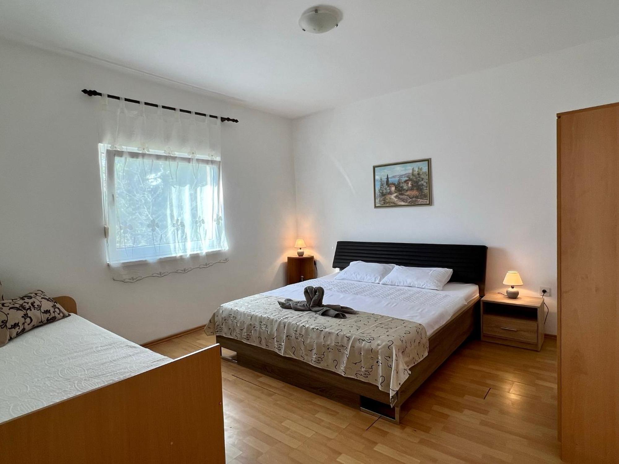 Apartments Monika Бибинє Екстер'єр фото
