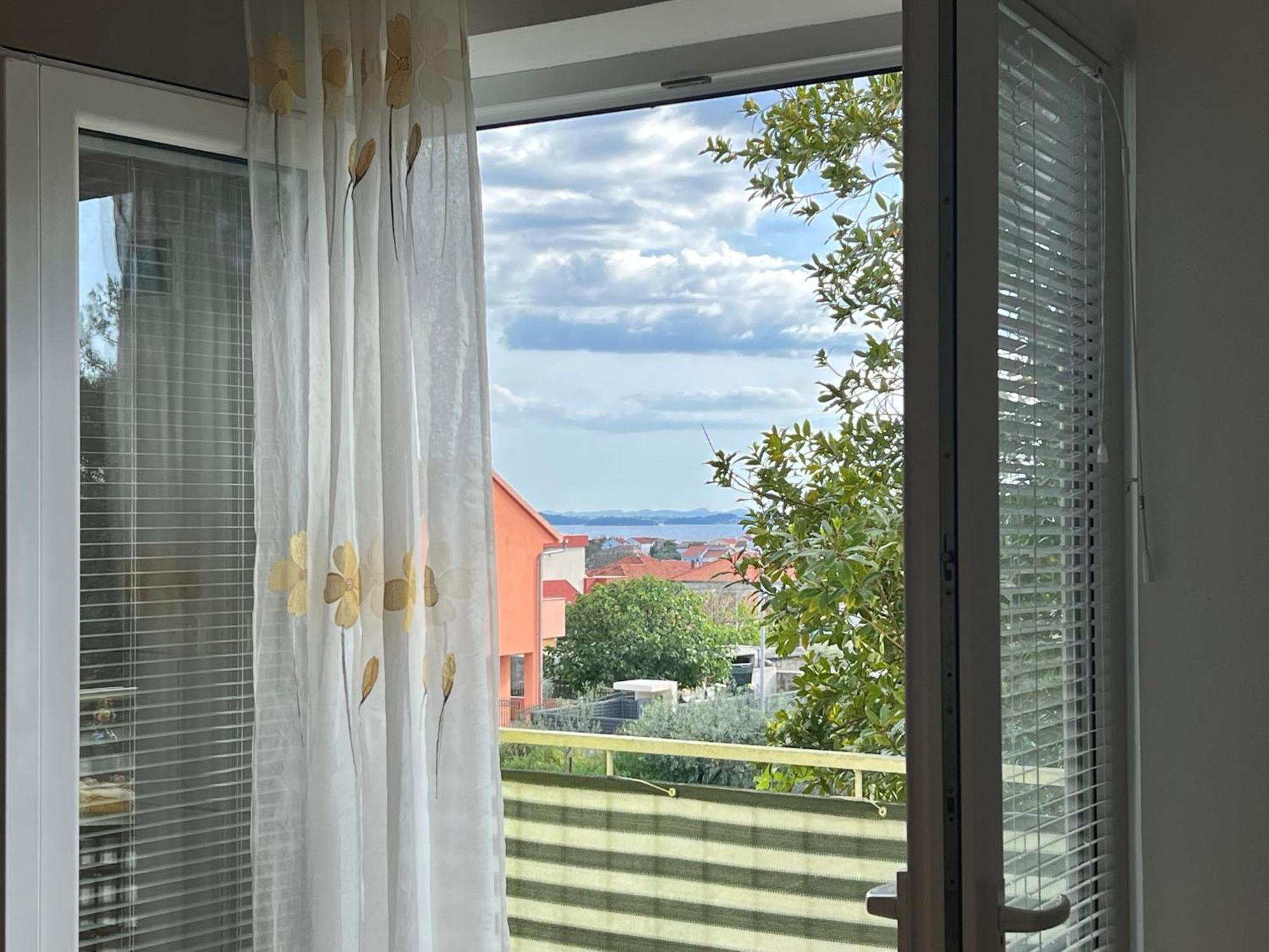 Apartments Monika Бибинє Екстер'єр фото