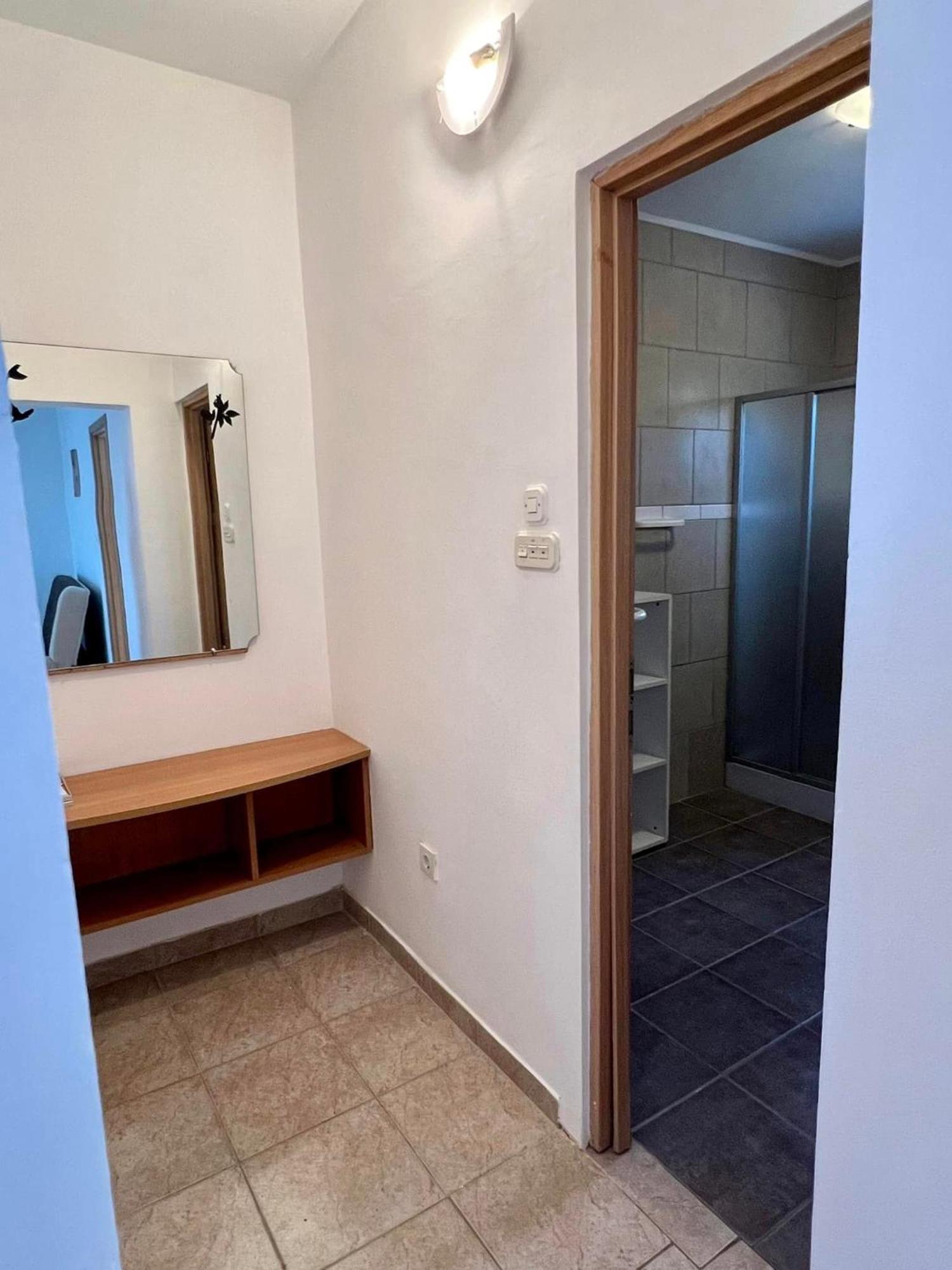 Apartments Monika Бибинє Екстер'єр фото
