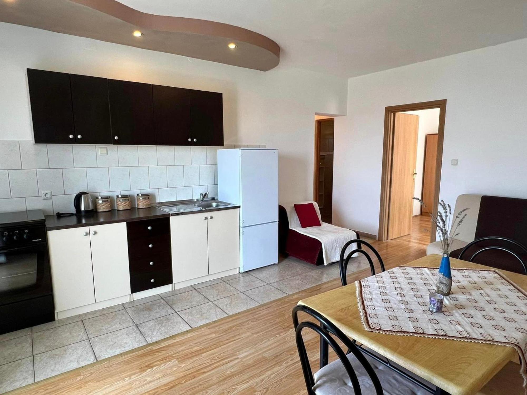 Apartments Monika Бибинє Екстер'єр фото